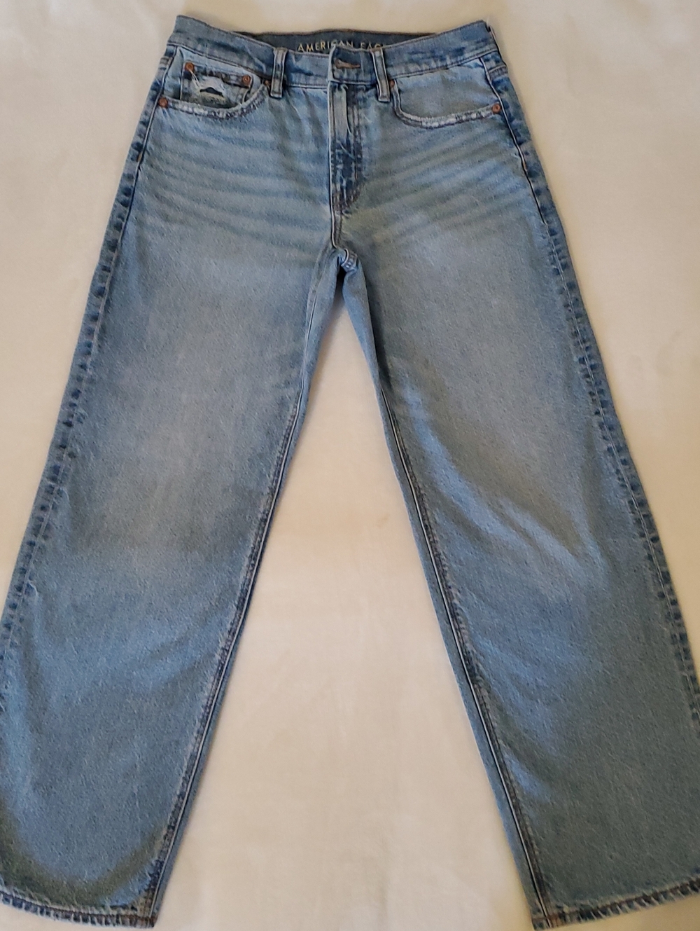 American Eagle Outfitters Light Wash Straight Jeans - Blue
